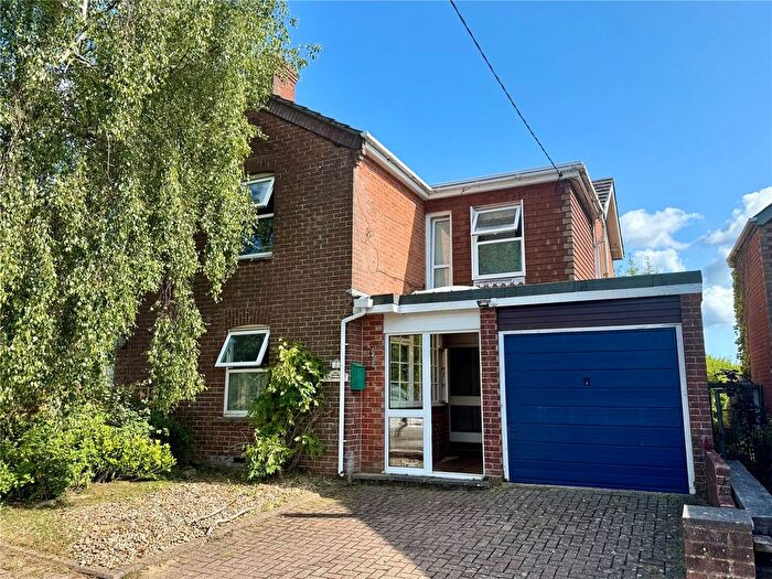 3 Bedroom Detached House For Sale In Oxford Terrace, Manchester Road, Sway, Hampshire, SO41