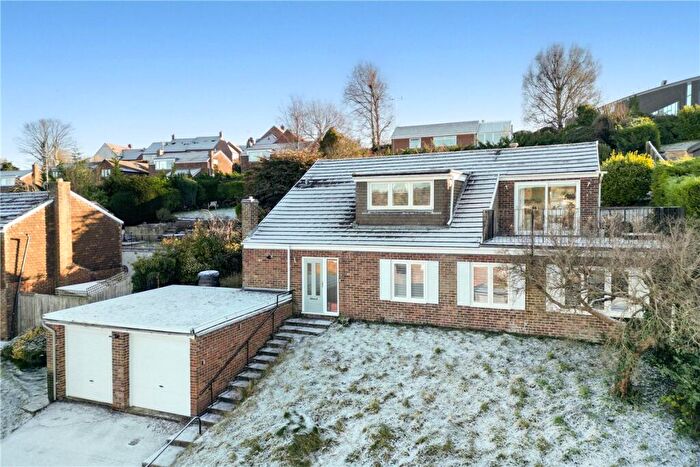 4 Bedroom Detached House For Sale In Ducks Meadow, Marlborough, Wiltshire, SN8