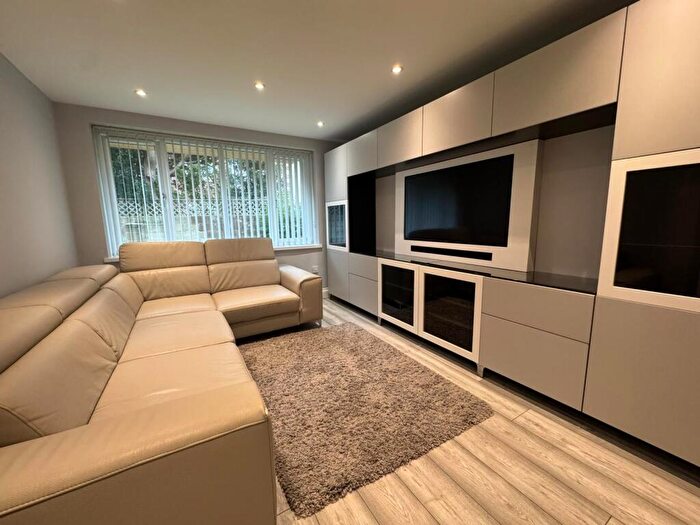 1 Bedroom Flat For Sale In Victoria Drive, Bognor Regis, PO21