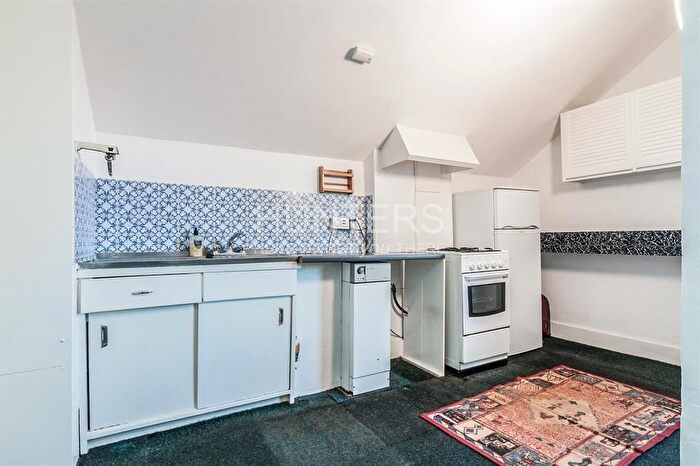 1 Bedroom Flat To Rent In Belsize Road, London, NW6