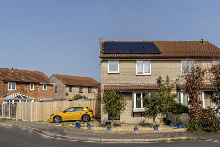 3 Bedroom Semi-Detached House For Sale In Taylor Court, Weston-super-Mare, BS22