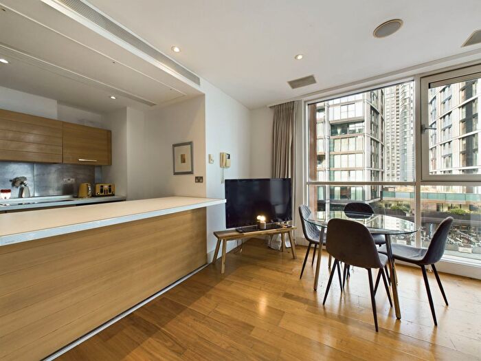 3 Bedroom Flat For Sale In Westcliffe Apartments, Paddington London, W2