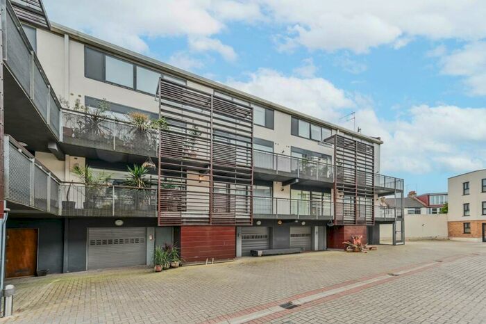 2 Bedroom Terraced House To Rent In Audora Court, Crouch End, London, N8