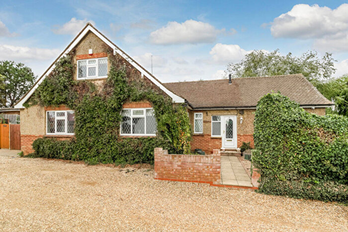 5 Bedroom Detached House For Sale In Green Lane, Northampton, NN4