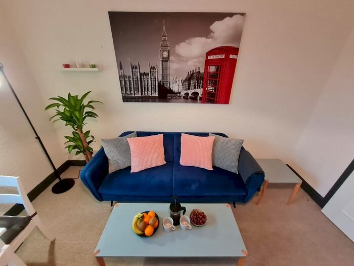 1 Bedroom Flat To Rent In Pratt Street, Kirkcaldy, KY1