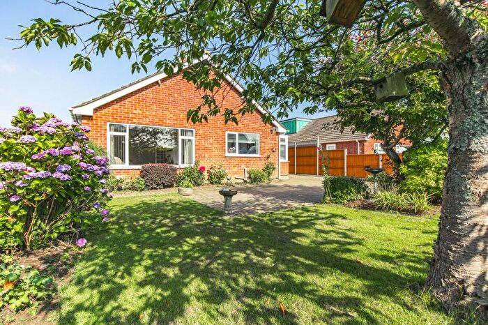 4 Bedroom Chalet For Sale In A Peaceful Fakenham Haven With Room To Grow, NR21
