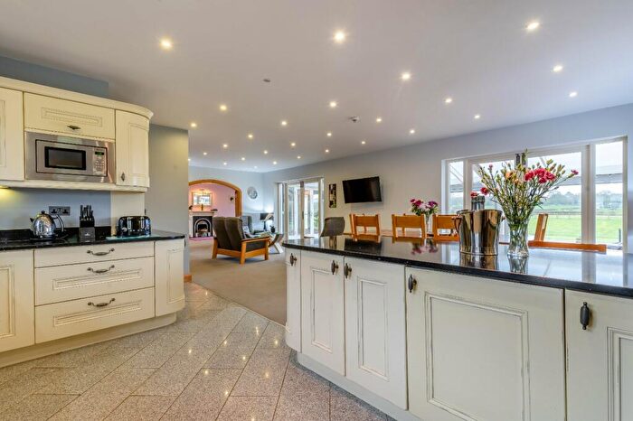 4 Bedroom Equestrian Facility For Sale In Pen Y Cefn, Caerwys, Mold, Flintshire, CH7