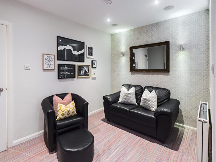 5 Bedroom Terraced House To Rent In Cauldon Road, Stoke, ST4