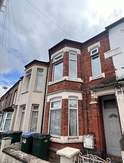 4 Bedroom House To Rent In Station Street East, CV6