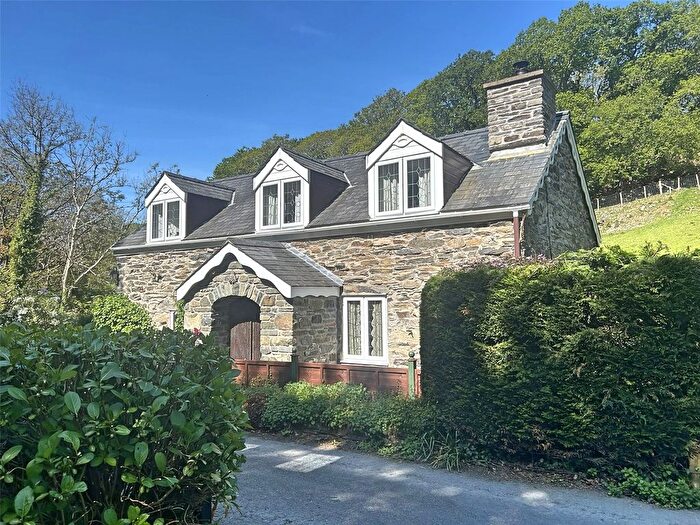 2 Bedroom Cottage For Sale In Friog, Fairbourne, Gwynedd, LL38