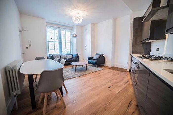 4 Bedroom Flat To Rent In Listria Park, London, N16