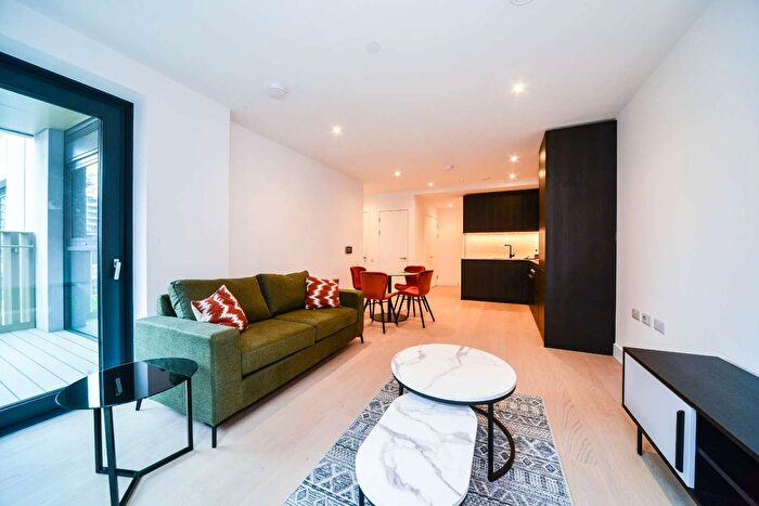 1 Bedroom Flat To Rent In Hewson Way, Elephant And Castle, London, SE17