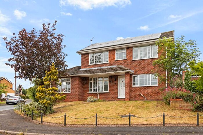 3 Bedroom Detached House For Sale In Rileston Place, Scunthorpe, North Lincolnshire, DN16