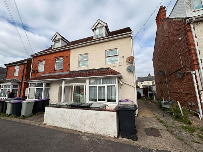 6 Bedroom Block Of Apartments For Sale In Vernon Road, Skegness, Lincolnshire, PE25