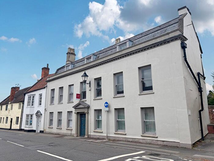 2 Bedroom Apartment For Sale In Chamberlain Street, Wells, BA5