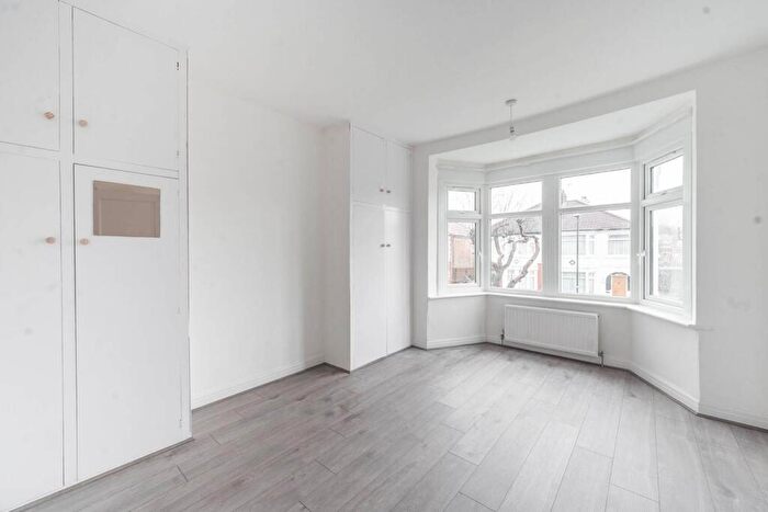 5 Bedroom Semi Detached House To Rent In Morley Crescent West, Stanmore, HA7