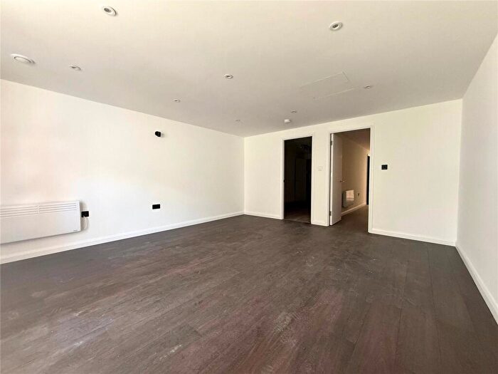 1 Bedroom Maisonette To Rent In Old Town Court, - High Street, Old Town, Swindon, SN1