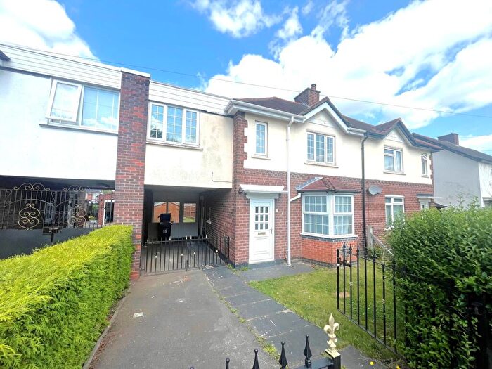 4 Bedroom Semi-Detached House To Rent In Bridgewater Street, Tamworth, B77