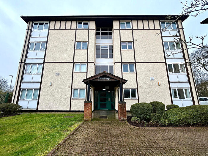2 Bedroom Apartment For Sale In Flat, Beacon Lodge, Preston, PR2