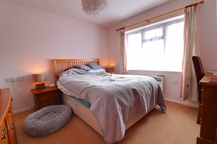 3 Bedroom Semi-Detached House For Sale In Wordsworth Avenue, Castle Ridge, Stafford, ST17