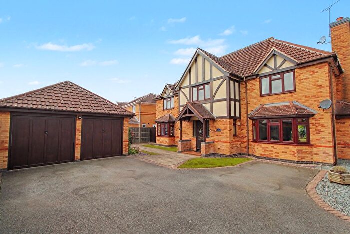 5 Bedroom Detached House For Sale In Worsh Close, Whetstone, Leicester, LE8