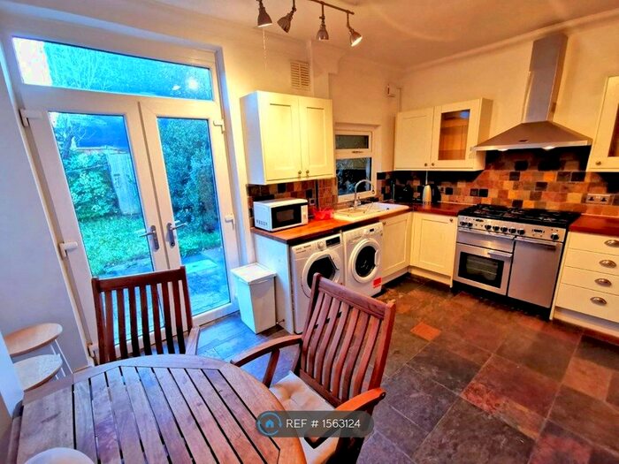 3 Bedroom Terraced House To Rent In Brookfield Road, Hockley, Birmingham, B18