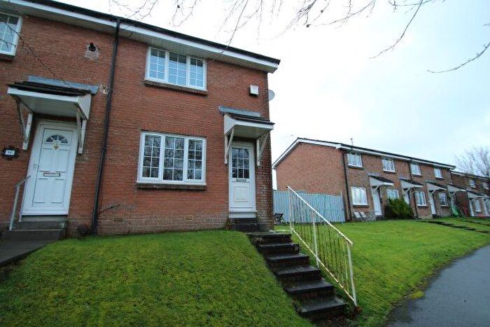 2 Bedroom Property To Rent In Keswick Road, Glasgow, G75