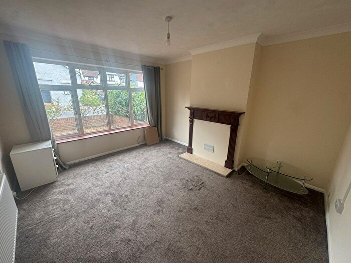 3 Bedroom Semi-detached House To Rent In Ashford, TW15