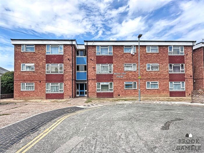 2 Bedroom Flat To Rent In Belle Vue Road, Eastbourne, BN22