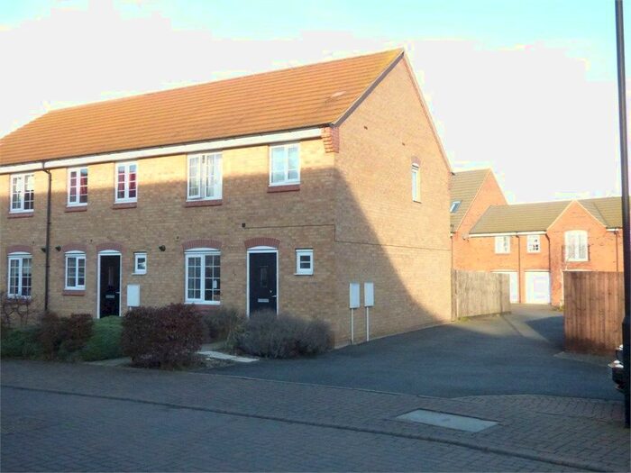 3 Bedroom End Of Terrace House To Rent In Newbury Crescent, Bourne, PE10