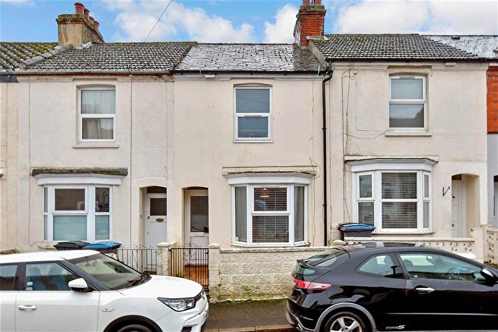 3 Bedroom Terraced House For Sale In Lowther Road, Dover, Kent, CT17