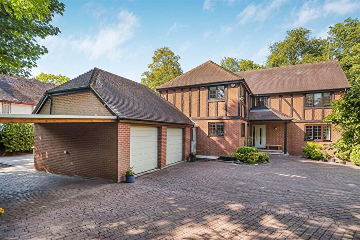 5 Bedroom Detached House For Sale In Swallow Island, North Road, Hertford, SG14