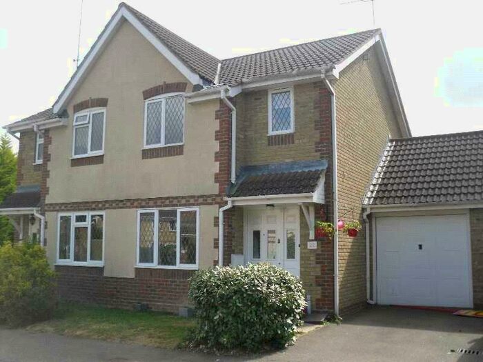 2 Bedroom Semi-Detached House To Rent In Haworth Road, Maidenbower, Crawley, West Sussex, RH10