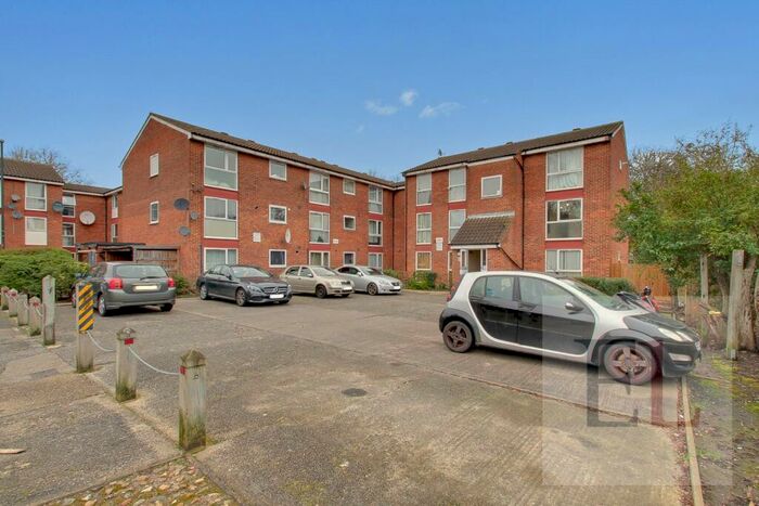 1 Bedroom Maisonette To Rent In Archery Close, Harrow, Greater London, HA3