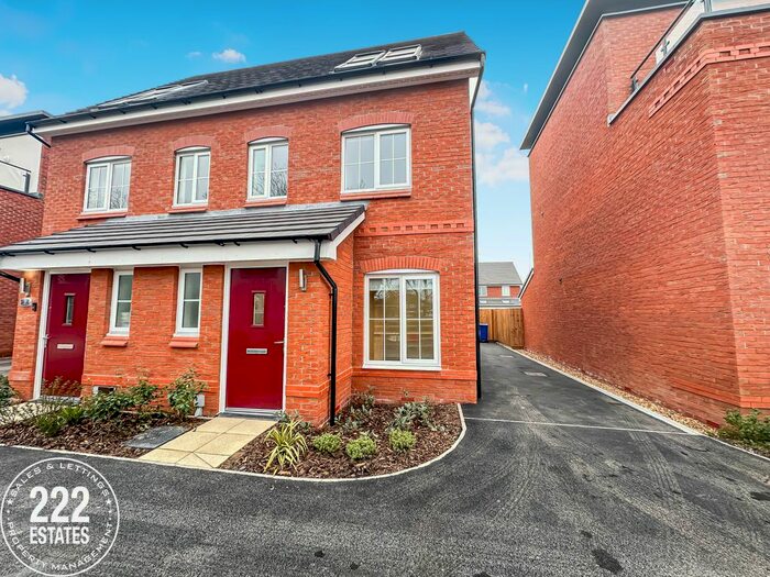 3 Bedroom Semi-Detached House To Rent In Lullington Close, Warrington, WA1