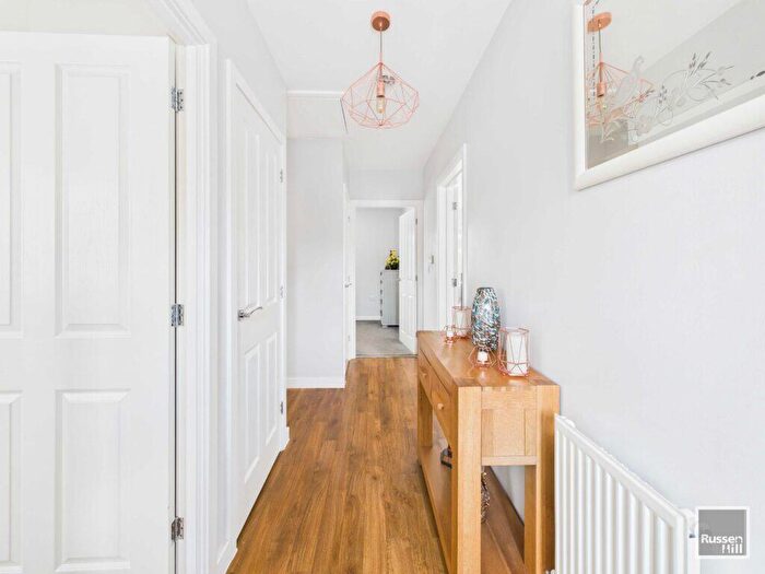 2 Bedroom Detached Bungalow For Sale In Memorial Way, Lingwood, NR13