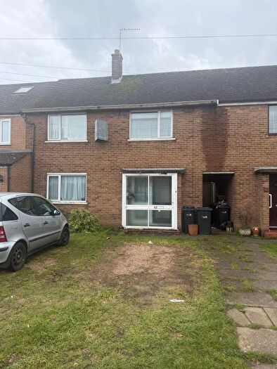 4 Bedroom Terraced House To Rent In Edmonton, N9