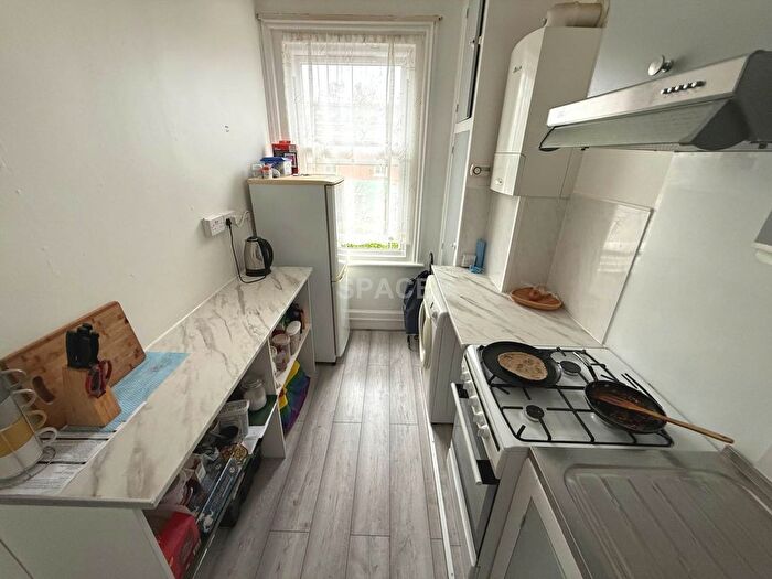 1 Bedroom Studio To Rent In Brunswick Hill, Reading, RG1