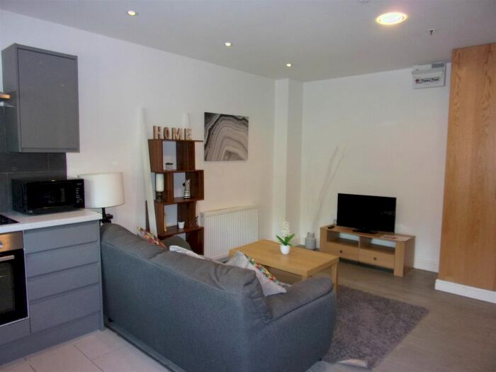1 Bedroom Flat To Rent In Walsall Road, Perry Barr, Birmingham, B42