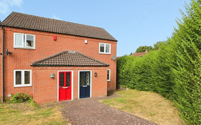 2 Bedroom Semi-Detached House For Sale In Norris Hill, Moira, DE12