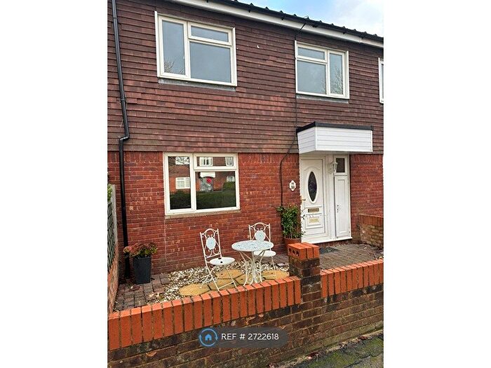 3 Bedroom Terraced House To Rent In Douglas Court, Marlow, SL7