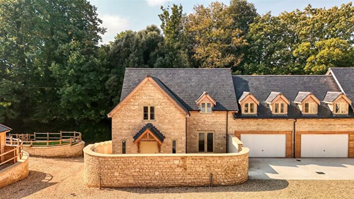 3 Bedroom Link Detached House For Sale In Gate Cottage, Hill Ash Court, BA22