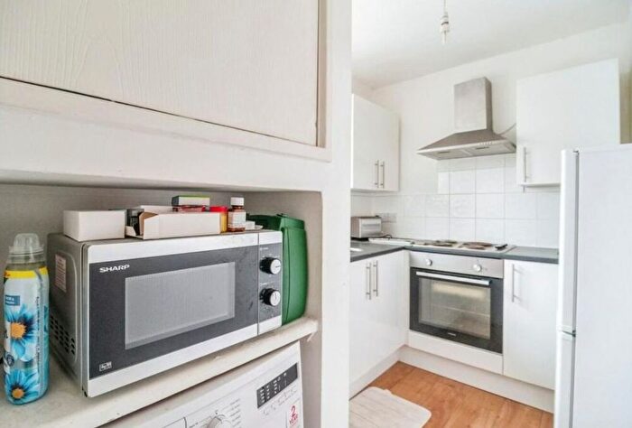 1 Bedroom Studio To Rent In Teviot Avenue, Aveley, South Ockendon, RM15