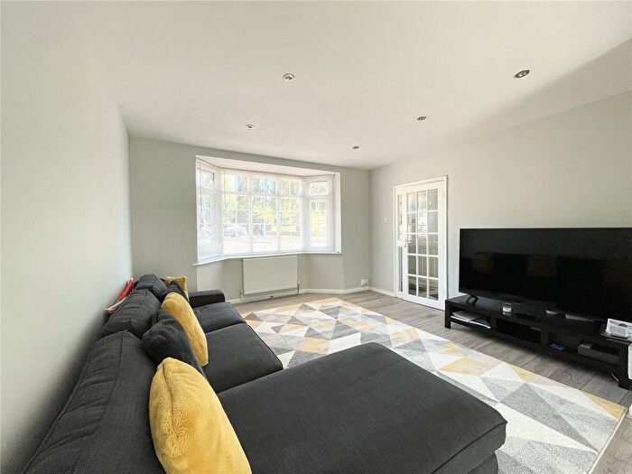 3 Bedroom Semi-Detached House To Rent In Marsh Lane, Stanmore, HA7