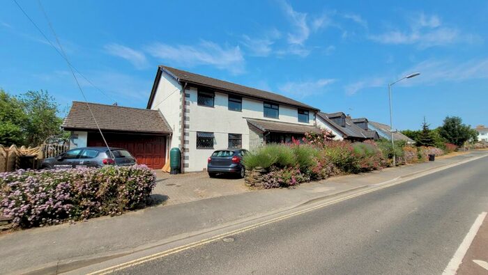 5 Bedroom House To Rent In St Issey, Nr Wadebridge, PL27