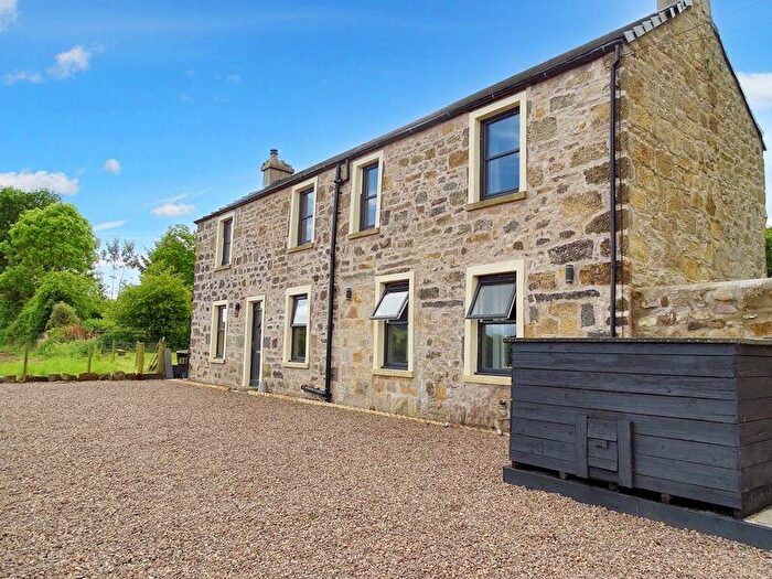 2 Bedroom Detached House For Sale In Meadowview, Kennet Village, FK10