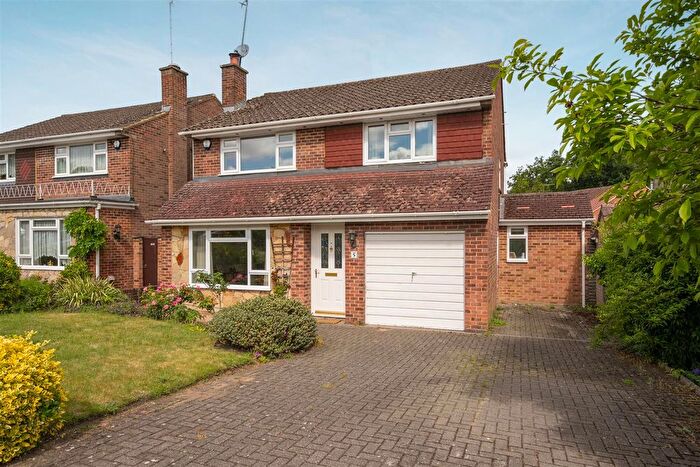 3 Bedroom Detached House For Sale In Dale Lodge Road, Sunningdale, SL5
