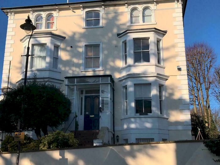1 Bedroom Flat To Rent In Belvedere Road, London, SE19