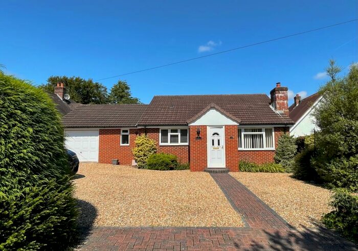 2 Bedroom Detached Bungalow To Rent In Cherry Drove, Horton Heath, Eastleigh, SO50