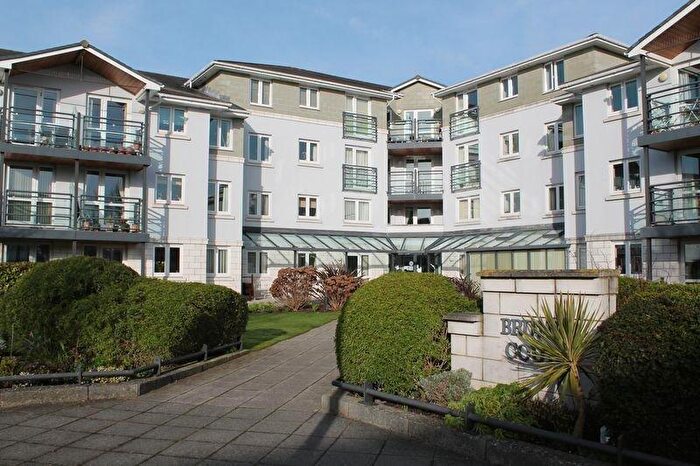 1 Bedroom Apartment For Sale In Harbour Road, Portishead, Bristol, Somerset, BS20
